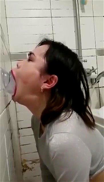 hot blowjob
korean
deepthroat